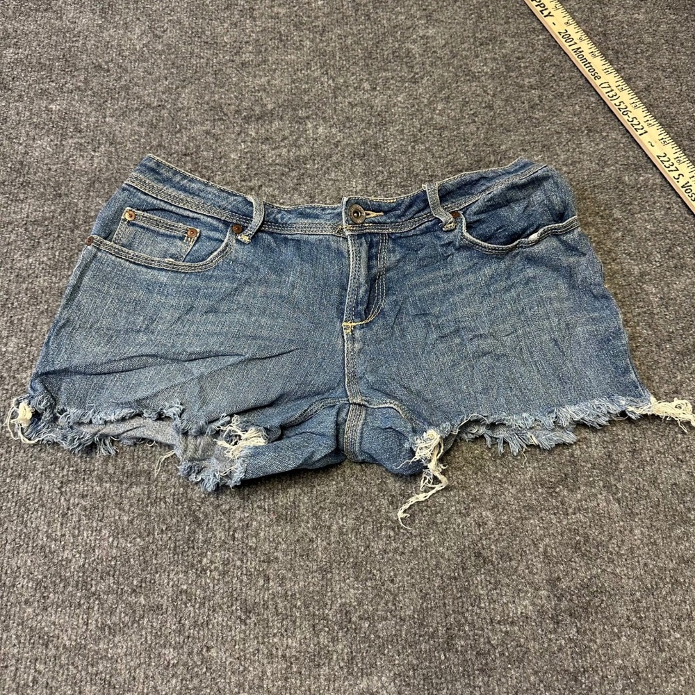 Paris Blues Shorts Womens Size 9 Blue Denim Cut Off Frayed Low Rise Casual Jean